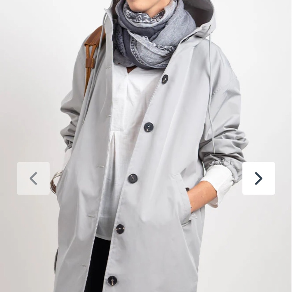Windbreaker the  W Jacket